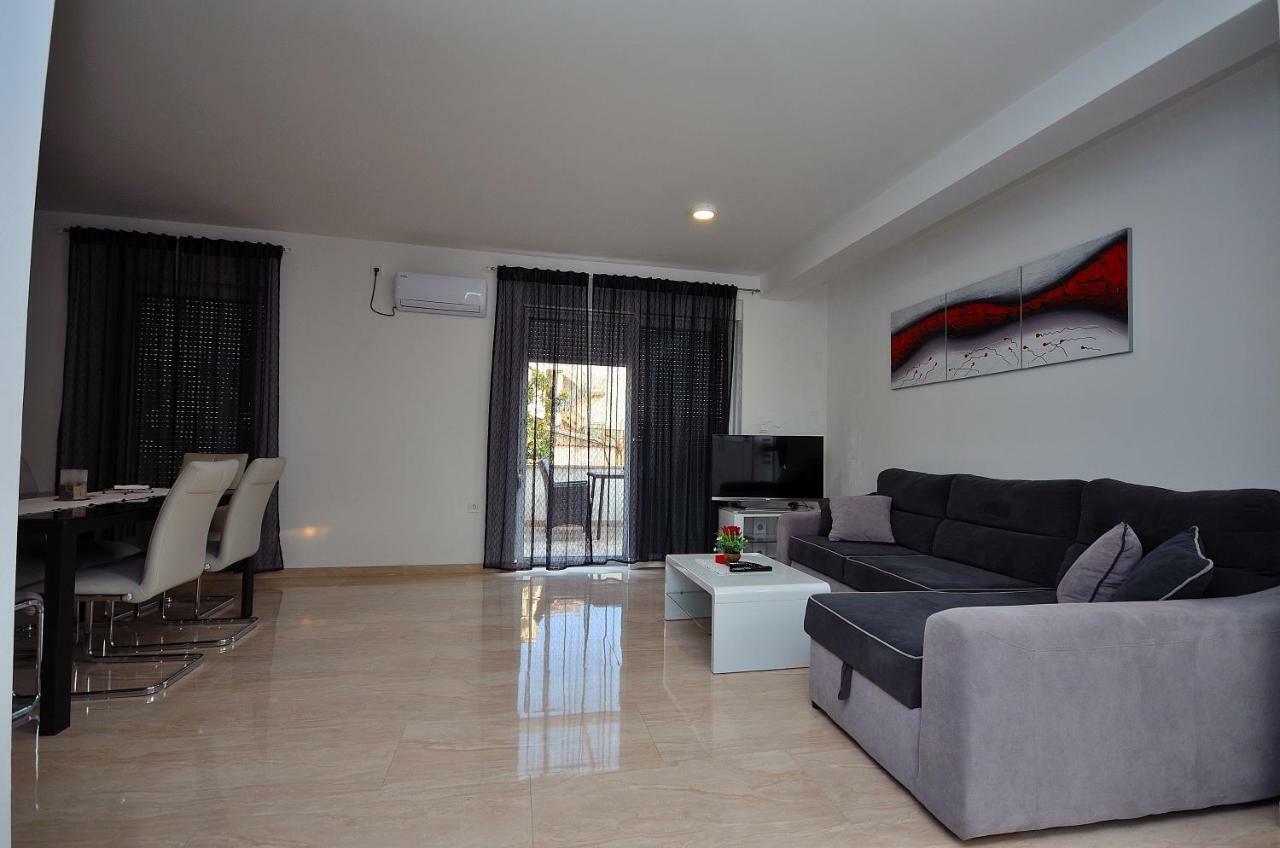 The Nikolic Suites - Villa Woegenstein Tribalj Dış mekan fotoğraf